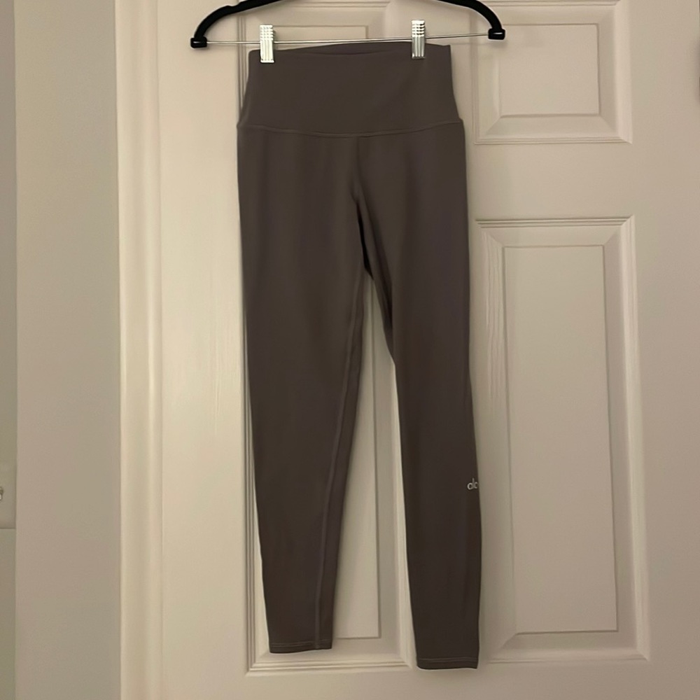 Alo yoga leggings